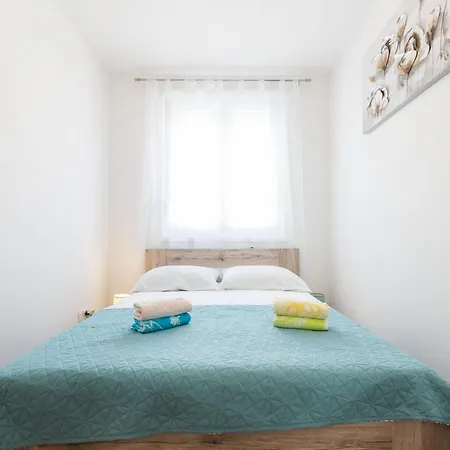 Appartement Tanja Modern With Balcony And Parking Garage Zadar